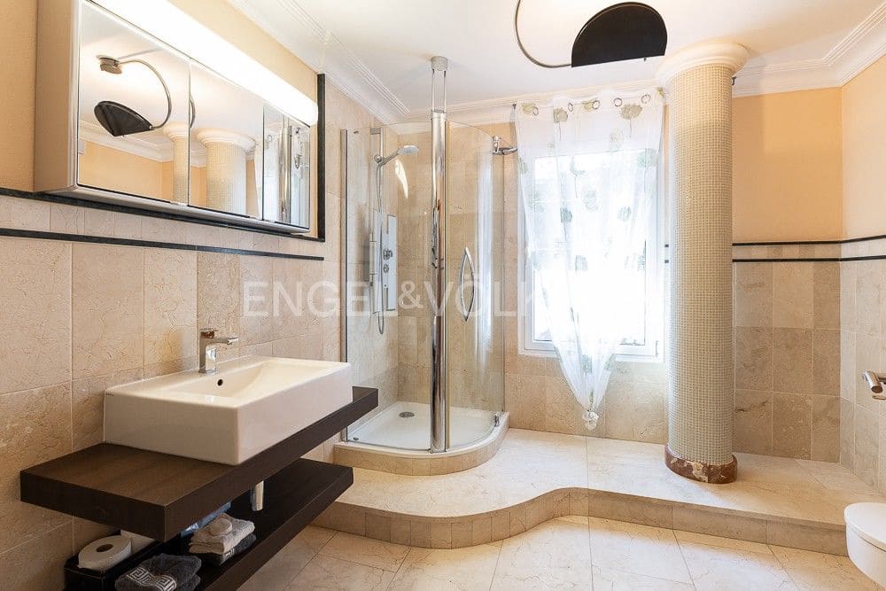 5 sypialnia Willa na sprzedaż w Carcaixent z garażem - 449 000 € (Ref: 9080334)