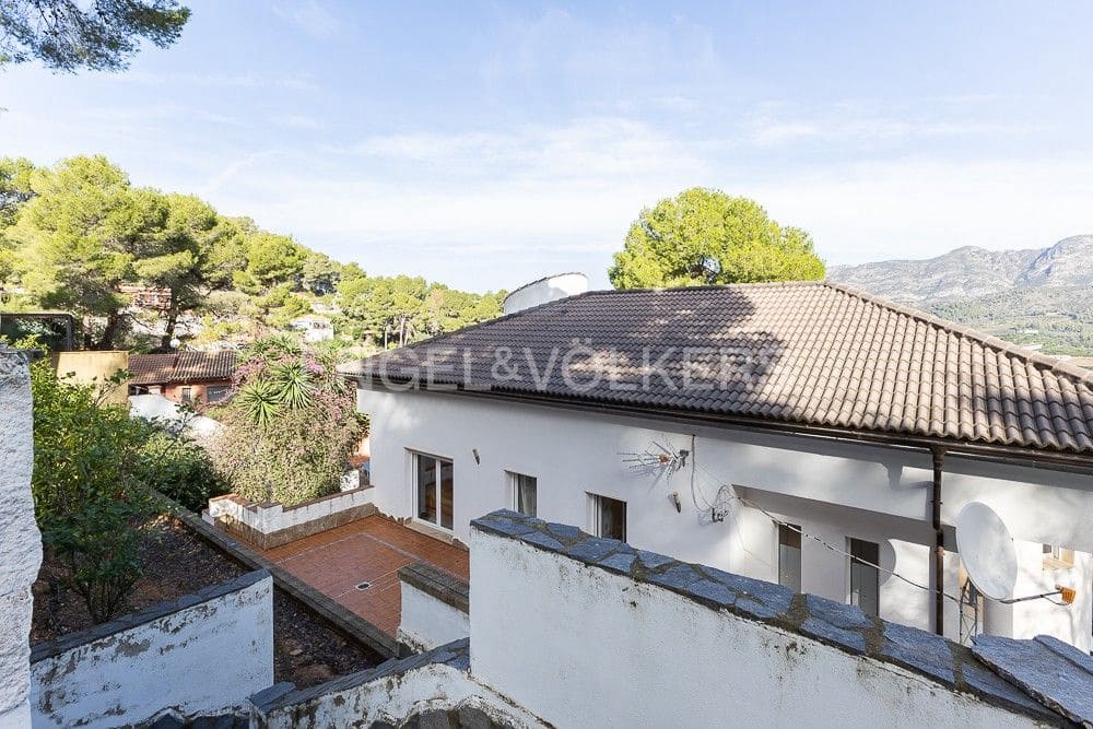 5 sypialnia Willa na sprzedaż w Carcaixent z garażem - 449 000 € (Ref: 9080334)