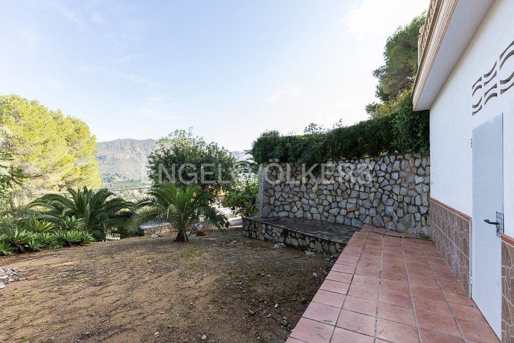 5 sypialnia Willa na sprzedaż w Carcaixent z garażem - 449 000 € (Ref: 9080334)