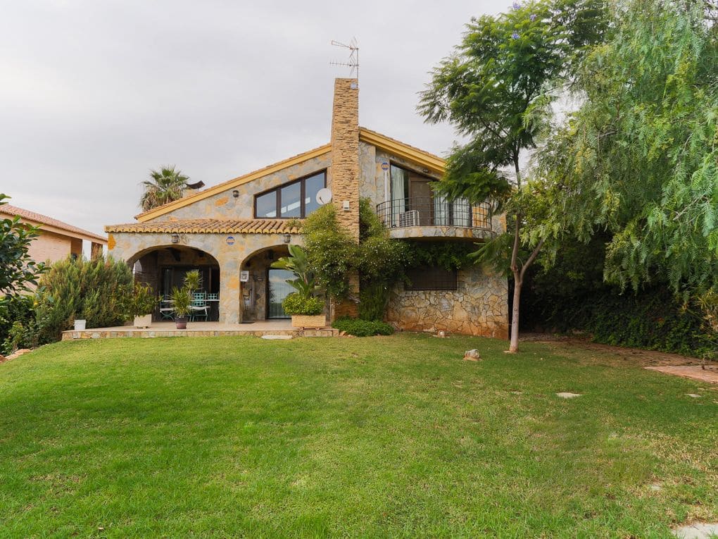 Chalet de 6 habitaciones en Puçol en venta con piscina garaje - 1.200.000 € (Ref: 9080351)