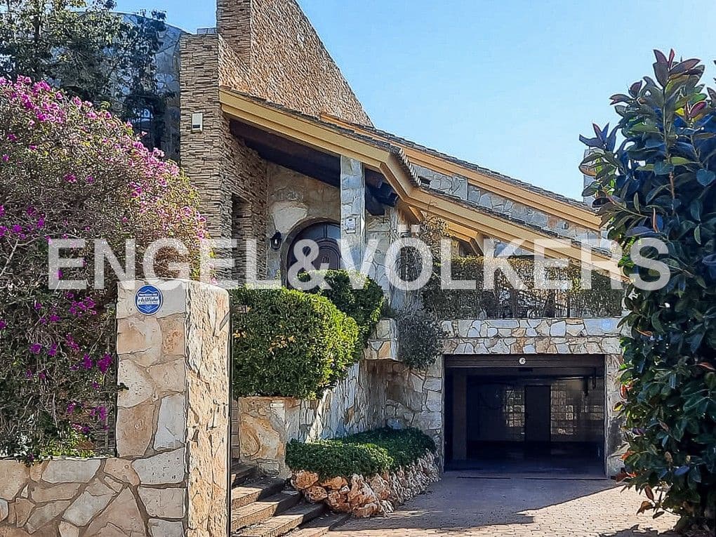Chalet de 6 habitaciones en Puçol en venta con piscina garaje - 1.200.000 € (Ref: 9080351)