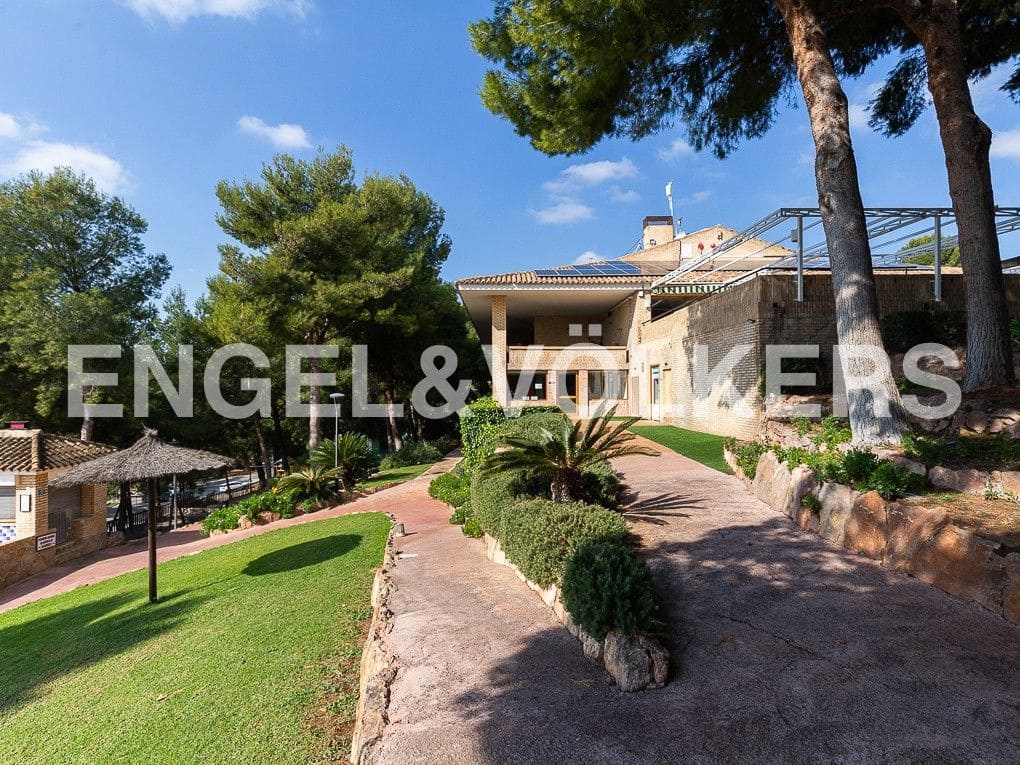 Chalet de 6 habitaciones en Puçol en venta con piscina garaje - 1.200.000 € (Ref: 9080351)