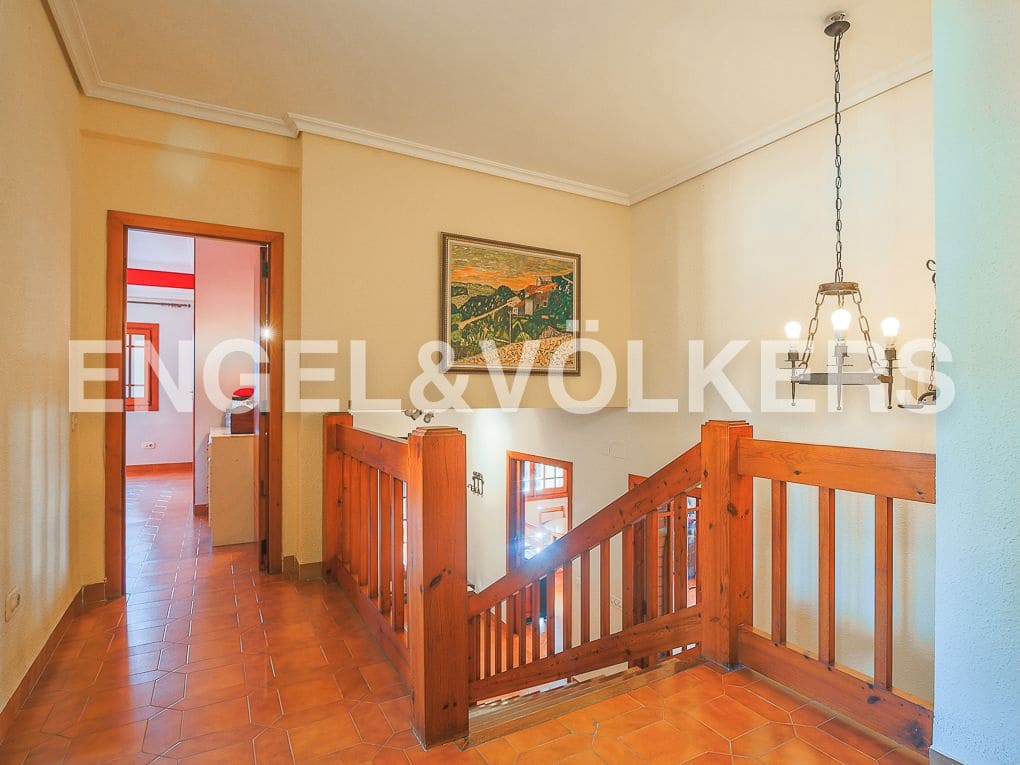 4 Zimmer Villa zu verkaufen in Canet d'En Berenguer mit Pool Garage - 750.000 € (Ref: 9080354)