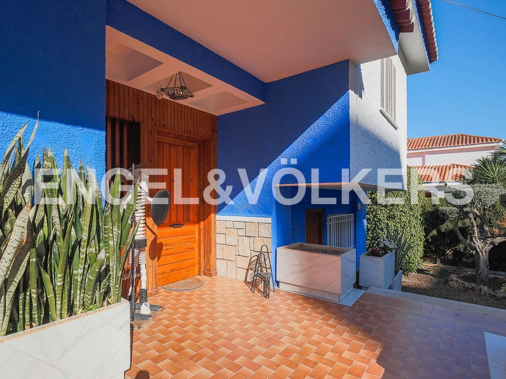 4 Zimmer Villa zu verkaufen in Canet d'En Berenguer mit Pool Garage - 750.000 € (Ref: 9080354)