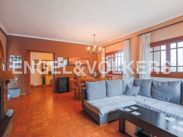 4 slaapkamer Villa te koop in Canet d'En Berenguer met zwembad garage - € 750.000 (Ref: 9080354)