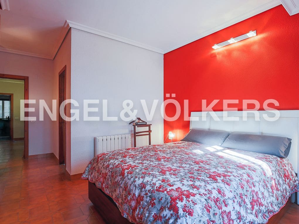 4 Zimmer Villa zu verkaufen in Canet d'En Berenguer mit Pool Garage - 750.000 € (Ref: 9080354)
