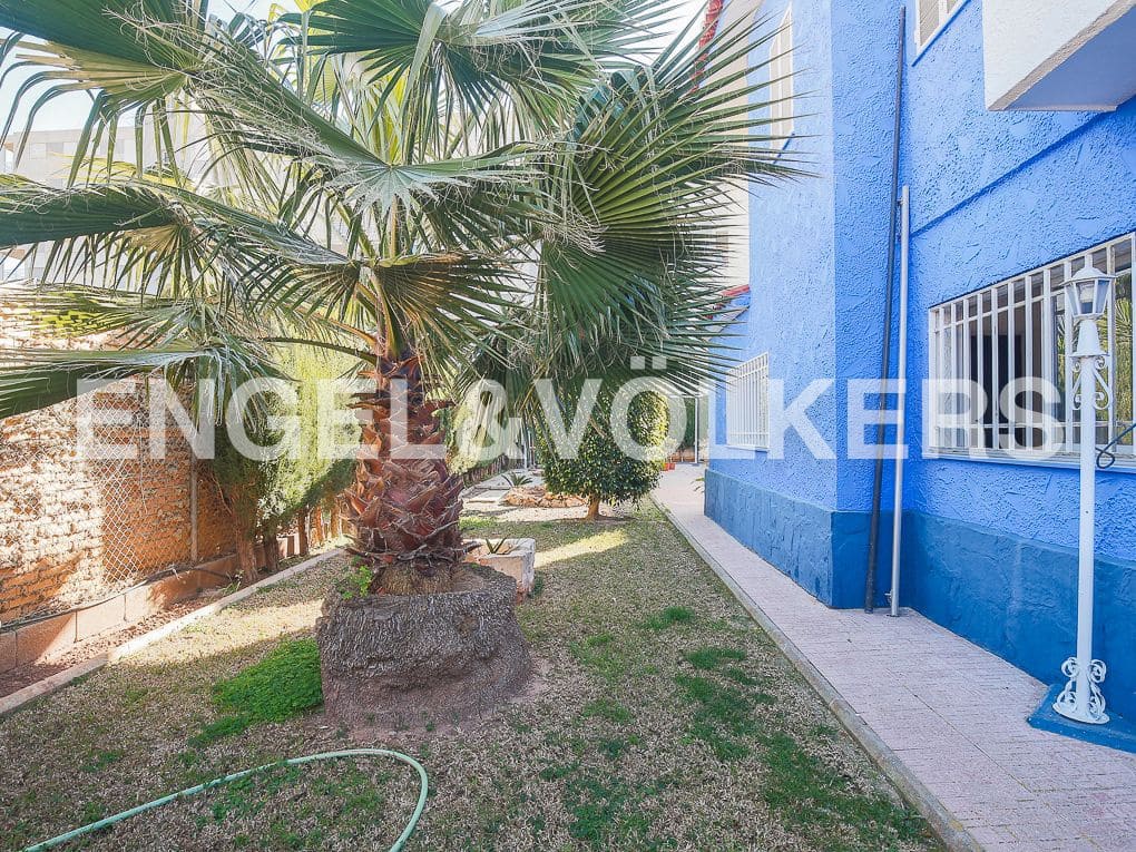 4 Zimmer Villa zu verkaufen in Canet d'En Berenguer mit Pool Garage - 750.000 € (Ref: 9080354)