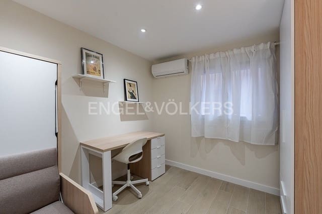 1 soveværelse Studio til leje i Ciutat Jardi, Valencia by - € 1.089 (Ref: 9080359)