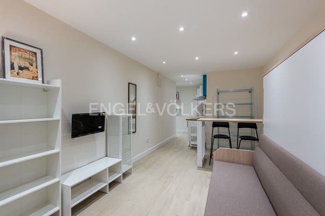 1 soveværelse Studio til leje i Ciutat Jardi, Valencia by - € 1.089 (Ref: 9080359)
