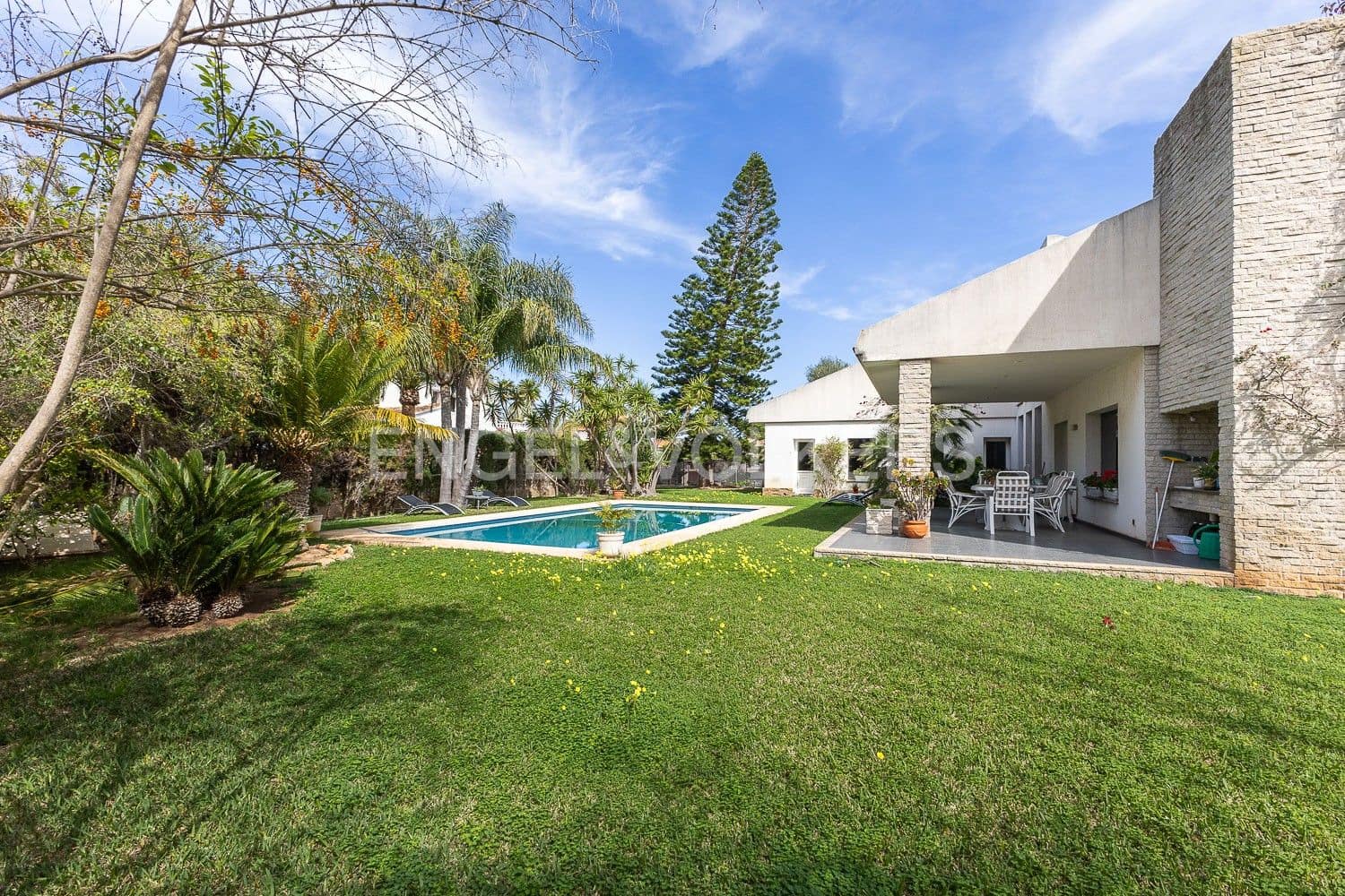 4 soveværelse Villa til salg i Denia med swimmingpool garage - € 1.190.000 (Ref: 9080365)
