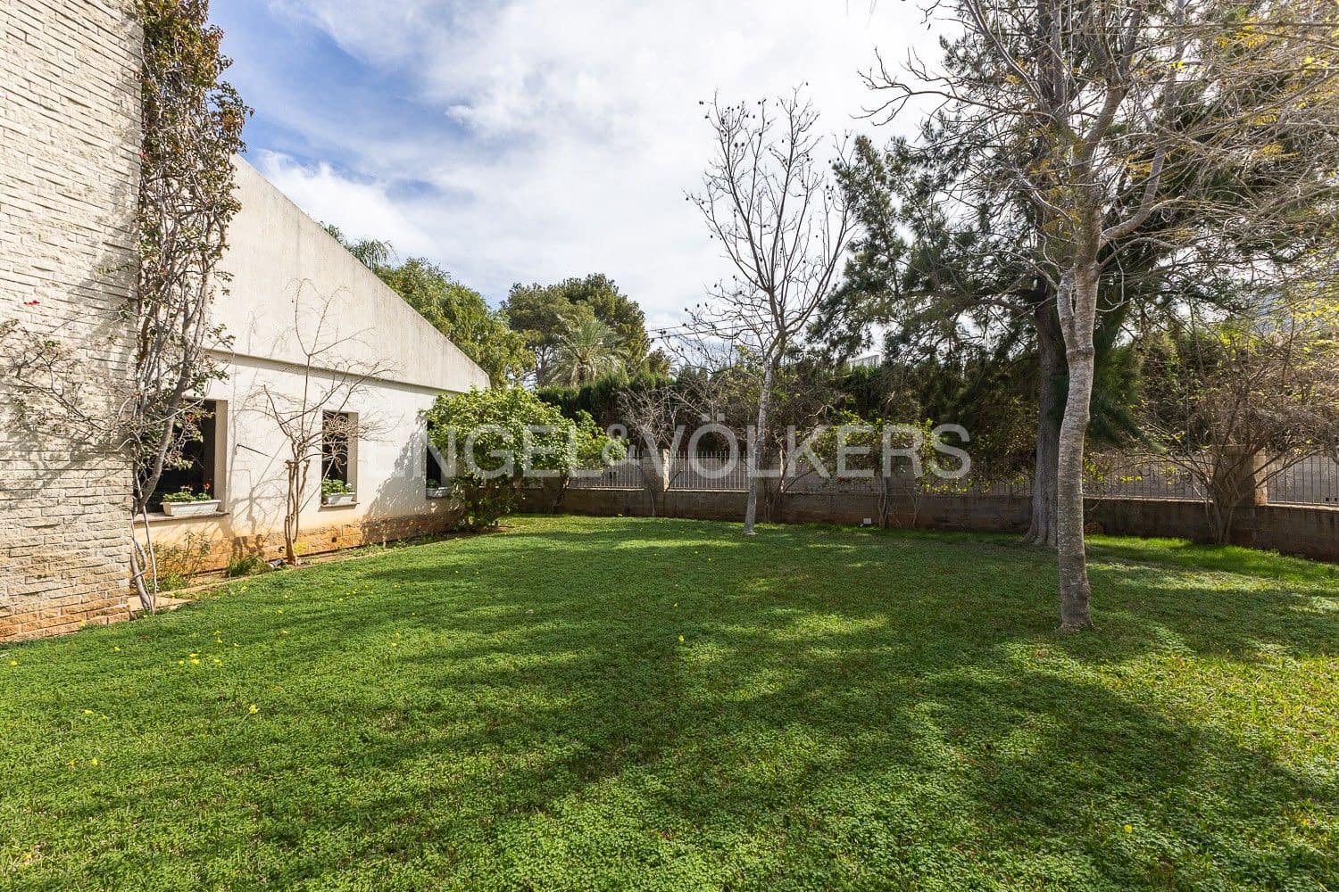 4 soveværelse Villa til salg i Denia med swimmingpool garage - € 1.190.000 (Ref: 9080365)