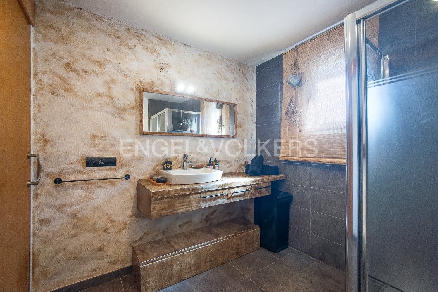 Chalet de 3 habitaciones en Vinaròs en venta con garaje - 395.000 € (Ref: 9080384)