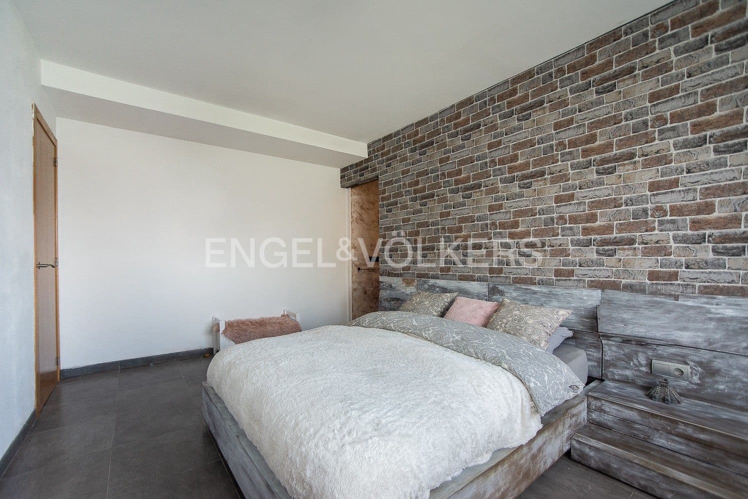 Chalet de 3 habitaciones en Vinaròs en venta con garaje - 395.000 € (Ref: 9080384)