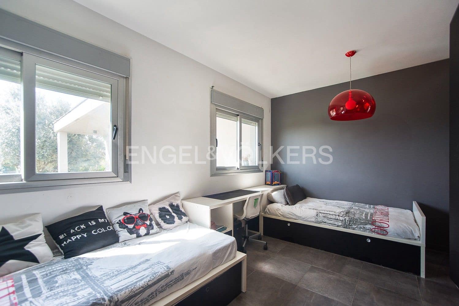 Chalet de 3 habitaciones en Vinaròs en venta con garaje - 395.000 € (Ref: 9080384)