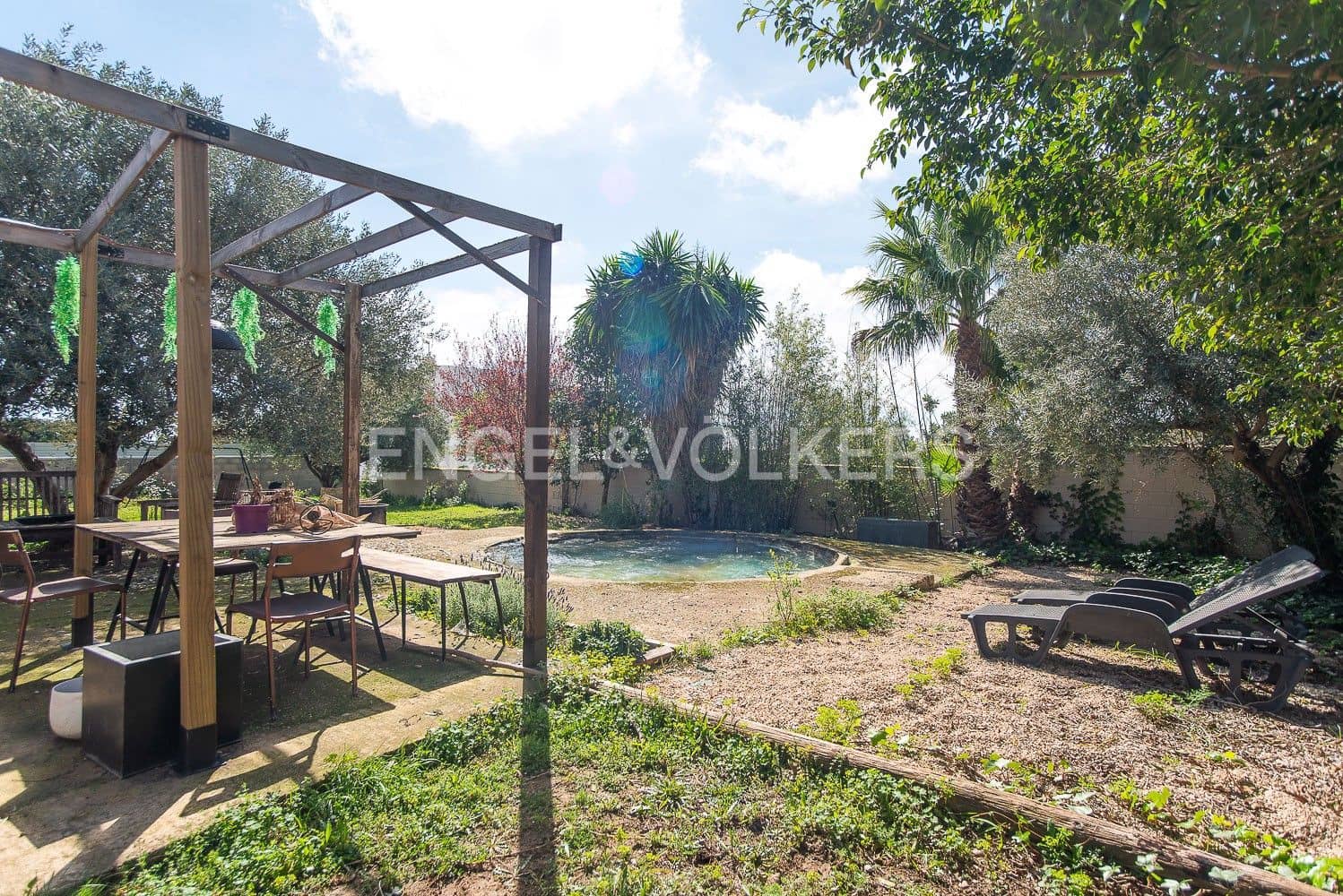 Chalet de 3 habitaciones en Vinaròs en venta con garaje - 395.000 € (Ref: 9080384)