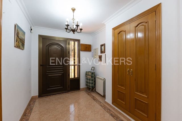 6 soveværelse Villa til salg i El Faro - El Dossel, Cullera med garage - € 990.000 (Ref: 9080392)
