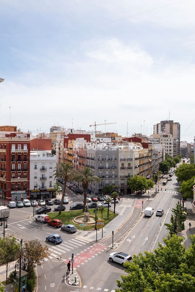 Piso de 3 habitaciones en València ciudad en venta con garaje - 375.000 € (Ref: 9080394)