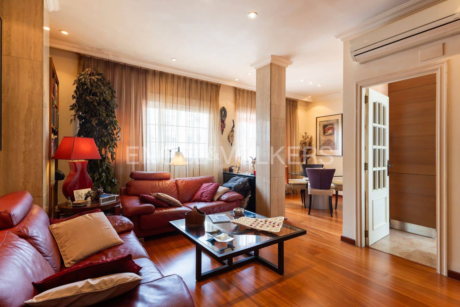 Piso de 3 habitaciones en València ciudad en venta con garaje - 375.000 € (Ref: 9080394)