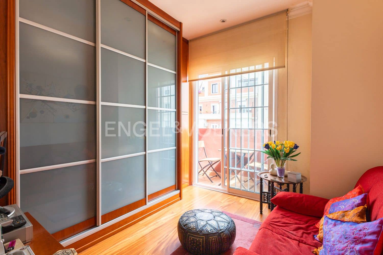 Piso de 3 habitaciones en València ciudad en venta con garaje - 375.000 € (Ref: 9080394)