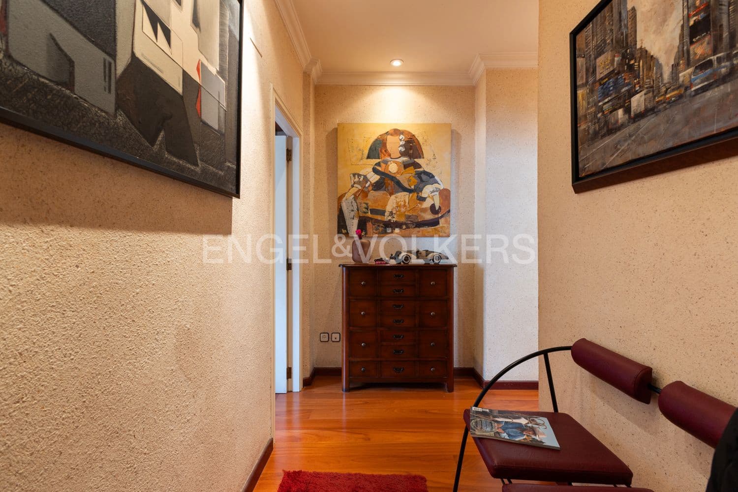 Piso de 3 habitaciones en València ciudad en venta con garaje - 375.000 € (Ref: 9080394)