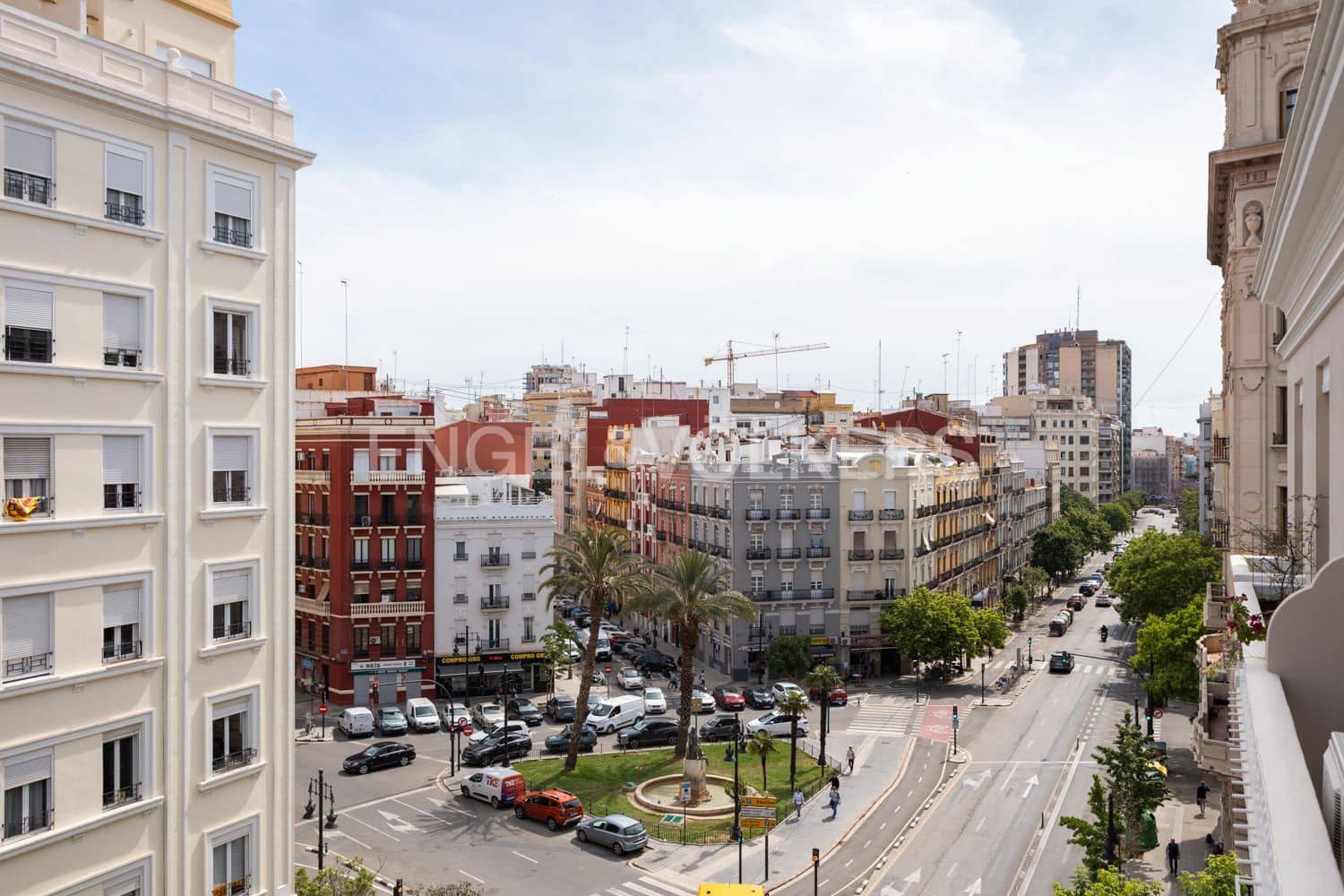 Piso de 3 habitaciones en València ciudad en venta con garaje - 375.000 € (Ref: 9080394)