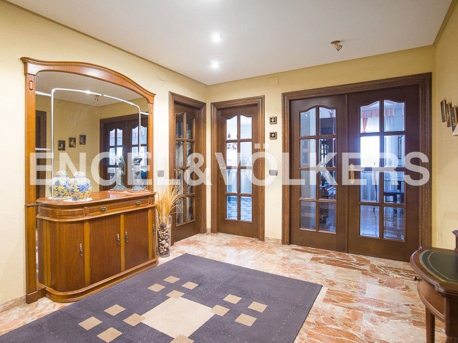 Piso de 5 habitaciones en Vila-real en venta con garaje - 260.000 € (Ref: 9080415)