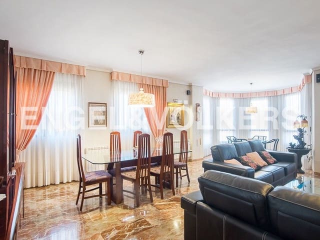 Piso de 5 habitaciones en Vila-real en venta con garaje - 260.000 € (Ref: 9080415)
