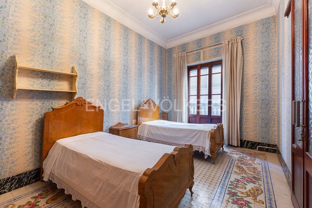 6 camera da letto Casa in vendita in Vila-real con garage - 375.000 € (Rif: 9080429)