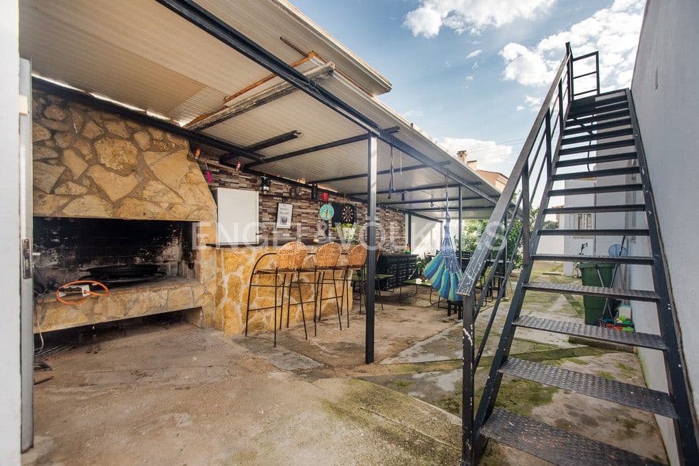 4 bedroom Villa for sale in Vinaros with garage - € 398,000 (Ref: 9080430)