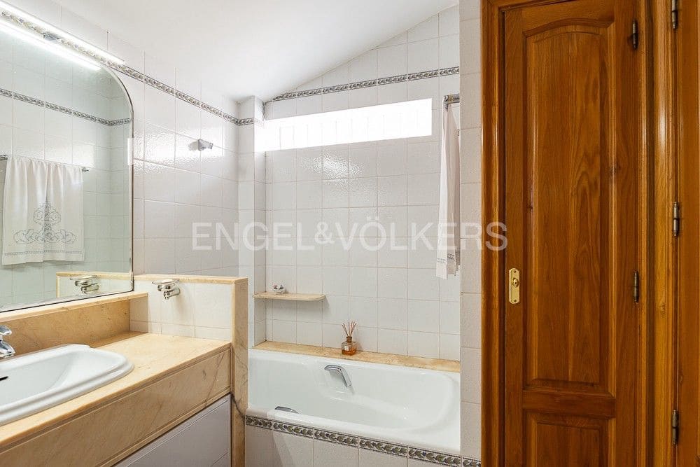 6 camera da letto Villa in vendita in Ontinyent con piscina garage - 620.000 € (Rif: 9080436)
