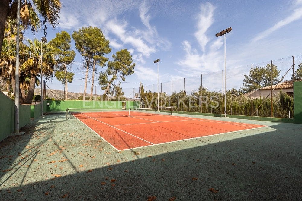 6 camera da letto Villa in vendita in Ontinyent con piscina garage - 620.000 € (Rif: 9080436)