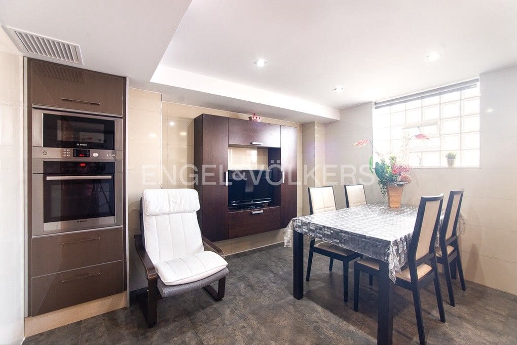 3 bedroom Townhouse for sale in La Vall d'Uixo with garage - € 400,000 (Ref: 9080437)