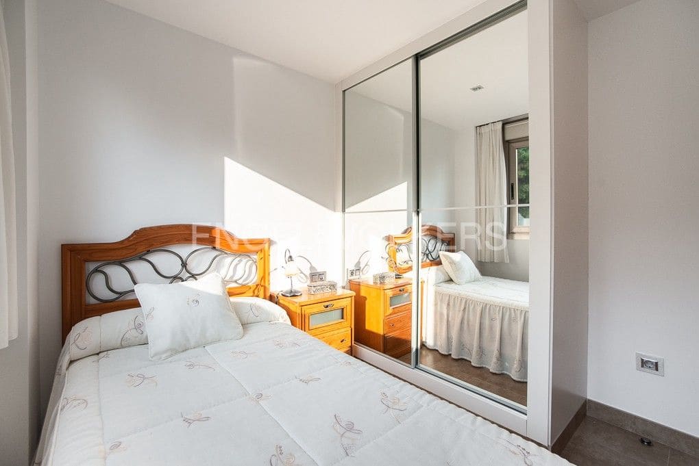 3 bedroom Townhouse for sale in La Vall d'Uixo with garage - € 400,000 (Ref: 9080437)