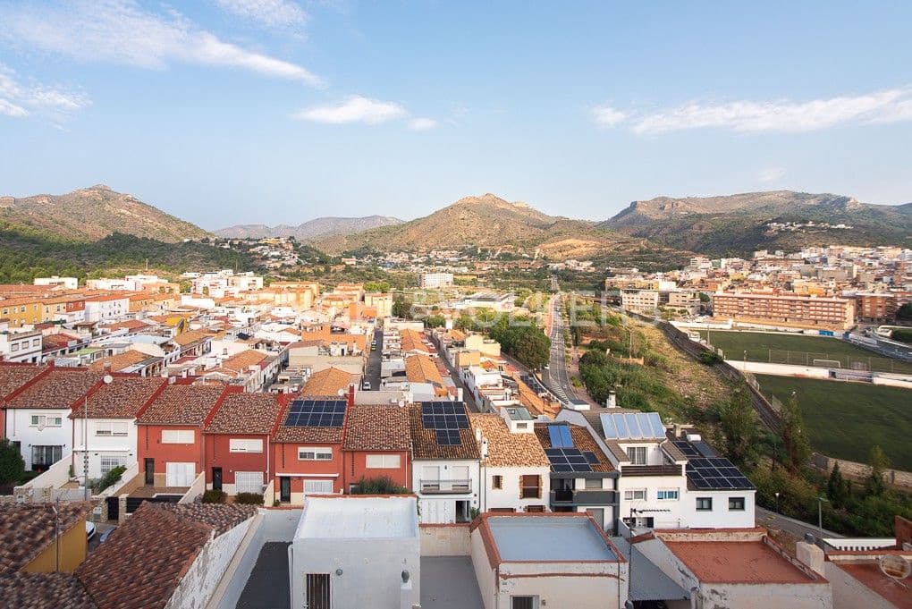 3 bedroom Townhouse for sale in La Vall d'Uixo with garage - € 400,000 (Ref: 9080437)