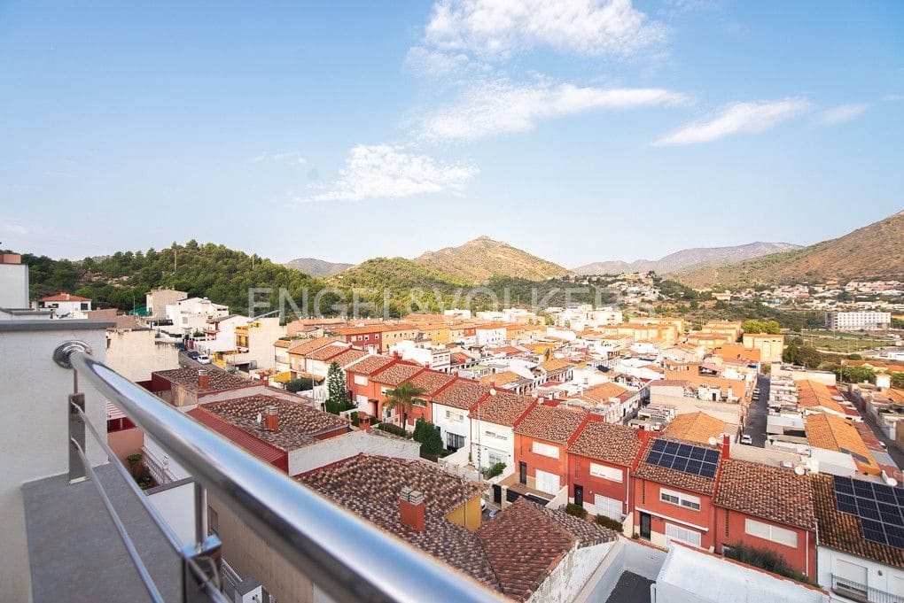 3 bedroom Townhouse for sale in La Vall d'Uixo with garage - € 400,000 (Ref: 9080437)