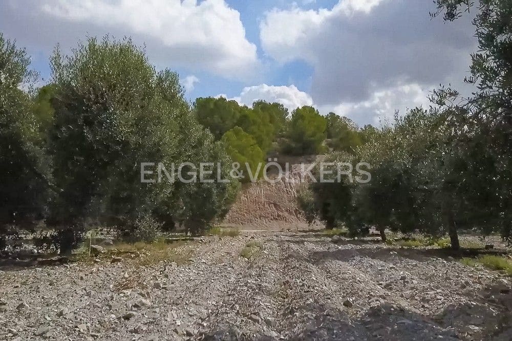 6 bedroom Finca/Country House for sale in Puerto Lumbreras with pool garage - € 2,600,000 (Ref: 9080441)