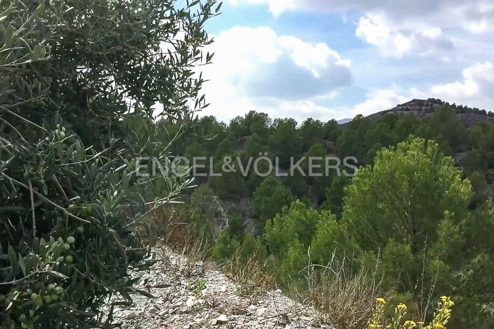6 bedroom Finca/Country House for sale in Puerto Lumbreras with pool garage - € 2,600,000 (Ref: 9080441)