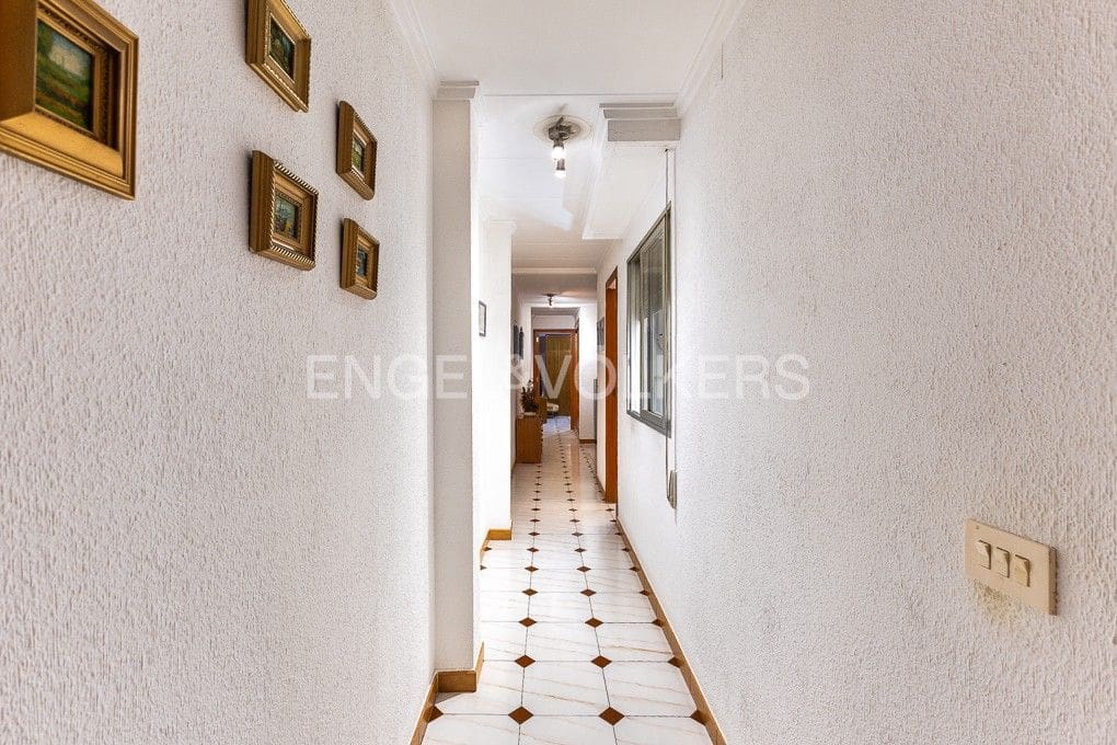 5 bedroom Townhouse for sale in Sueca with garage - € 310,000 (Ref: 9080443)