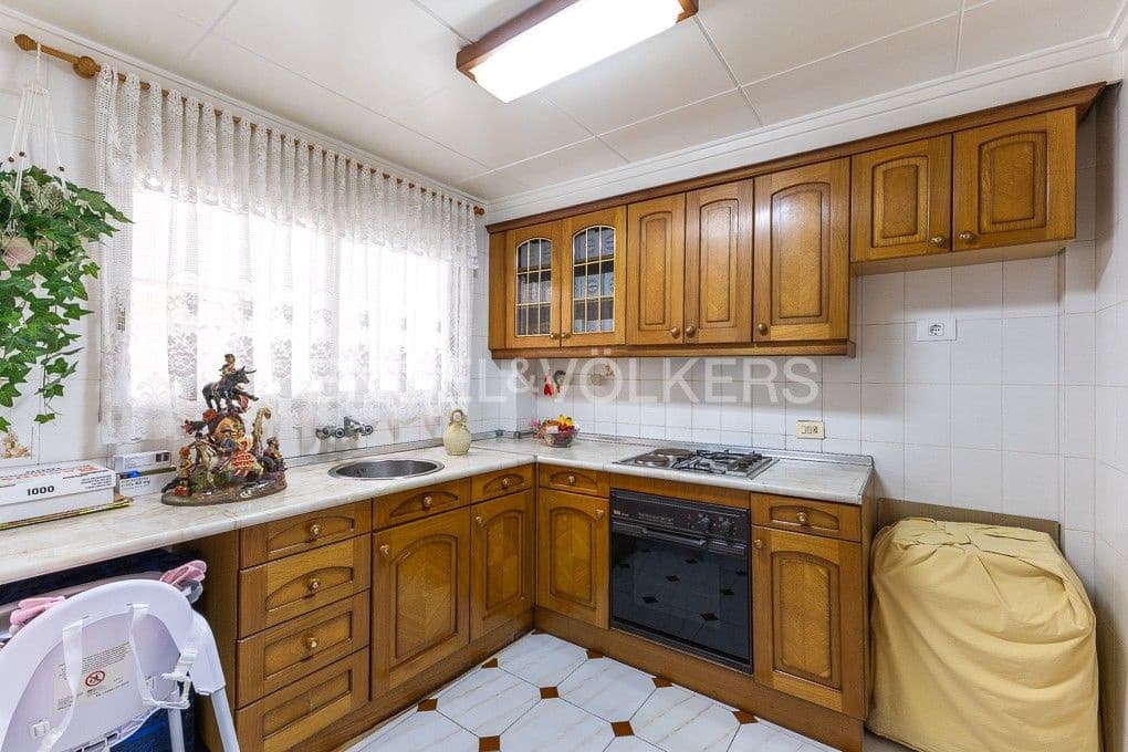 5 bedroom Townhouse for sale in Sueca with garage - € 310,000 (Ref: 9080443)