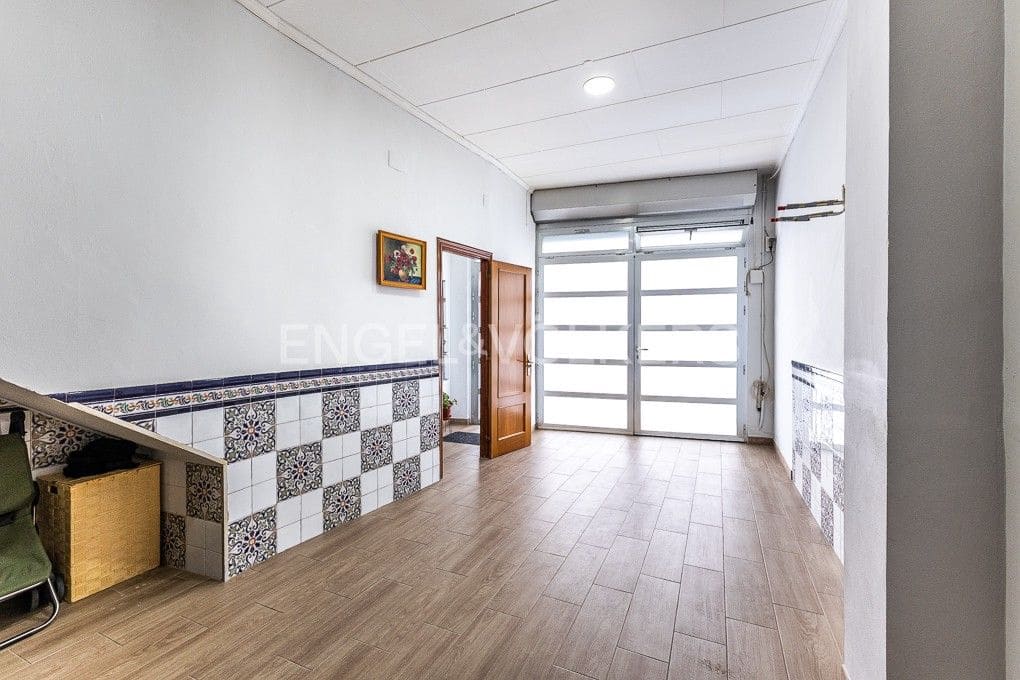 5 bedroom Townhouse for sale in Sueca with garage - € 310,000 (Ref: 9080443)