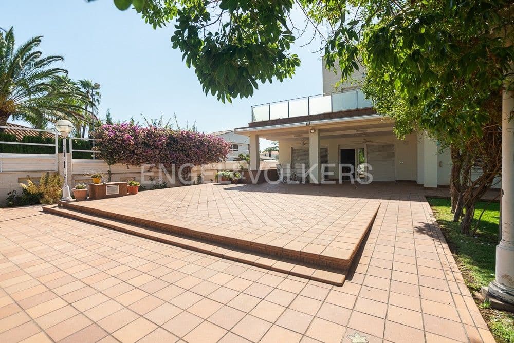 5 chambre Villa/Maison à vendre à Benicassim avec piscine - 1 600 000 € (Ref: 9080444)
