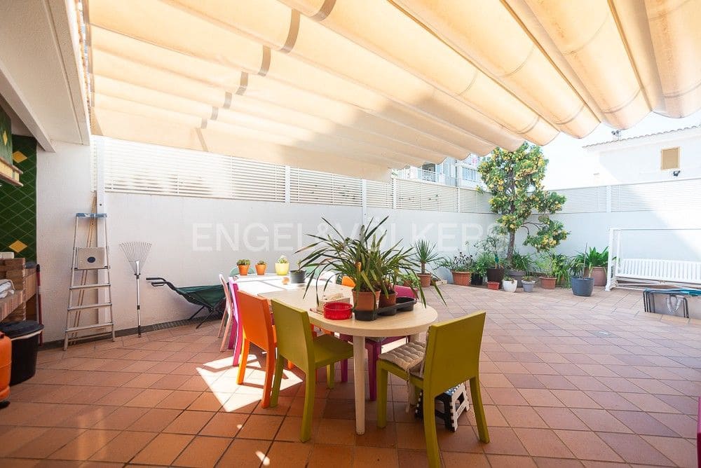 5 chambre Villa/Maison à vendre à Benicassim avec piscine - 1 600 000 € (Ref: 9080444)
