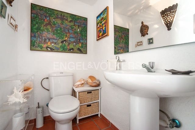 4 bedroom Villa for sale in Càlig with pool garage - € 550,000 (Ref: 9080451)