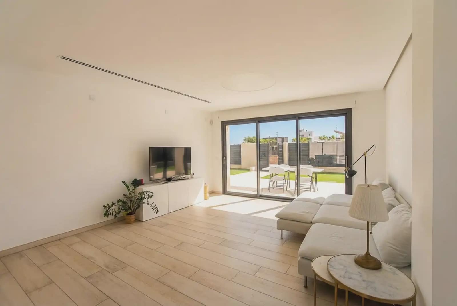 Villa for sale in Castello de la Plana with garage - € 875,000 (Ref: 9080452)