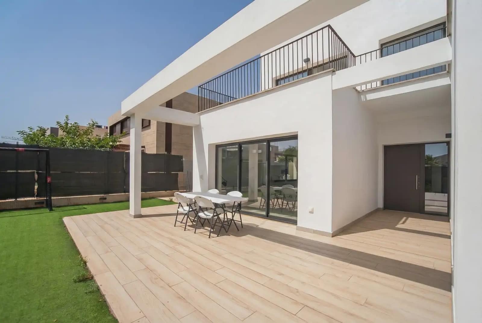 Villa for sale in Castello de la Plana with garage - € 875,000 (Ref: 9080452)