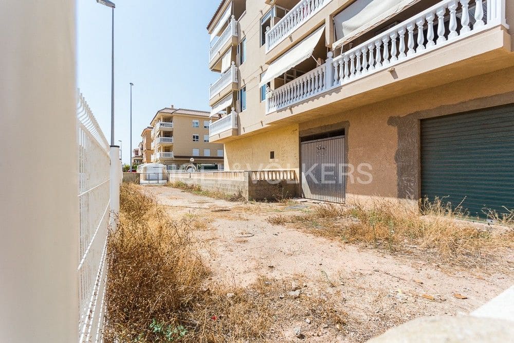 4 bedroom Apartment for sale in Canet d'En Berenguer with garage - € 150,000 (Ref: 9080453)