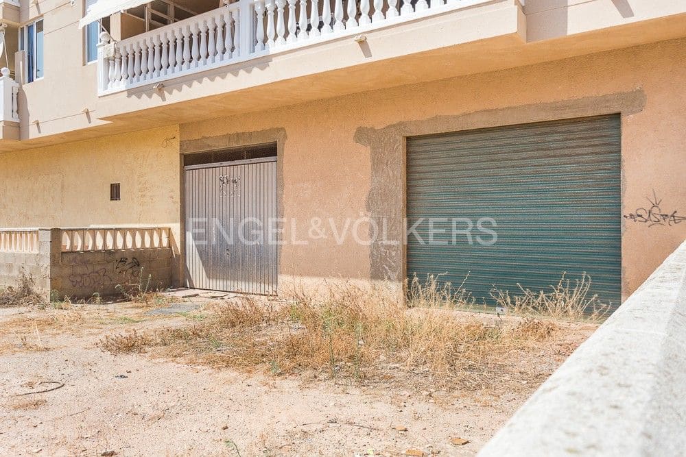 4 bedroom Apartment for sale in Canet d'En Berenguer with garage - € 150,000 (Ref: 9080453)