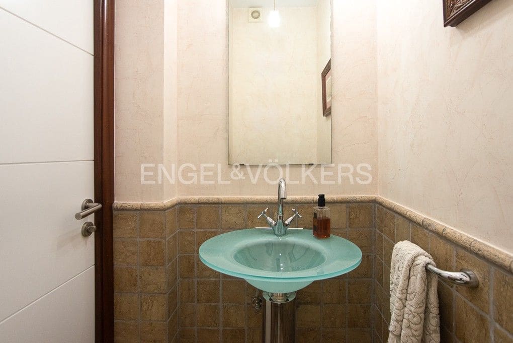 Chalet de 4 habitaciones en Oropesa  en venta con piscina - 850.000 € (Ref: 9080454)