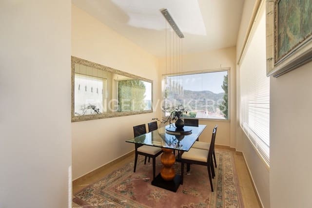 4 chambre Villa/Maison à vendre à Oropesa  avec piscine - 850 000 € (Ref: 9080454)