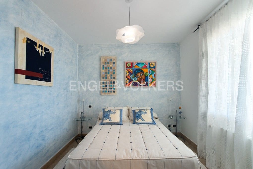 Chalet de 4 habitaciones en Oropesa  en venta con piscina - 850.000 € (Ref: 9080454)